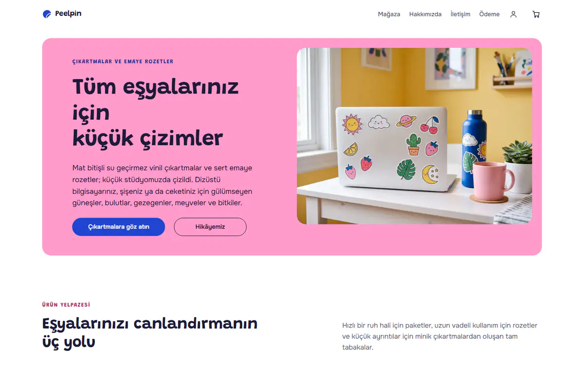 Çıkartma ve rozet dükkânı şablonu, bilgisayarda