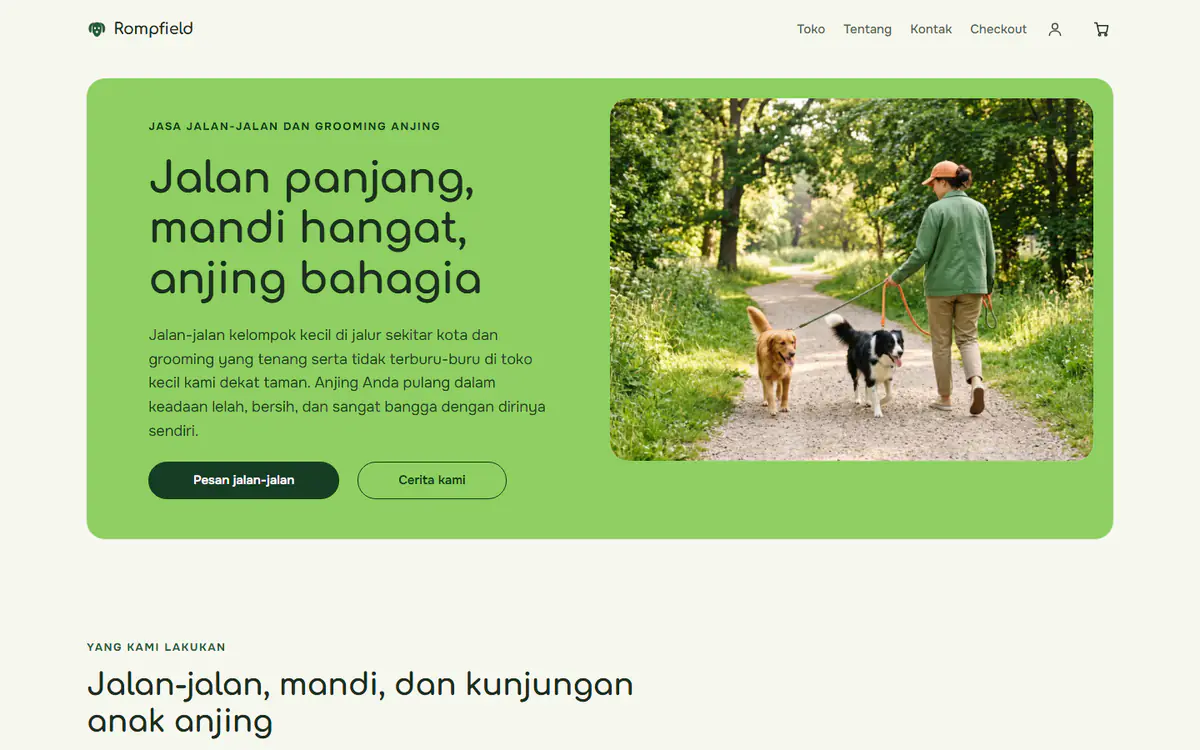 Templat situs web jasa jalan dan grooming anjing, di komputer