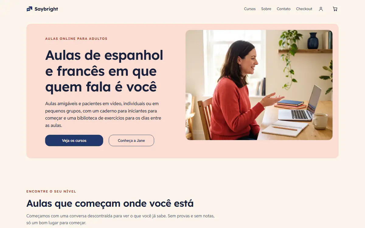 Modelo de site para professor de idiomas, no computador